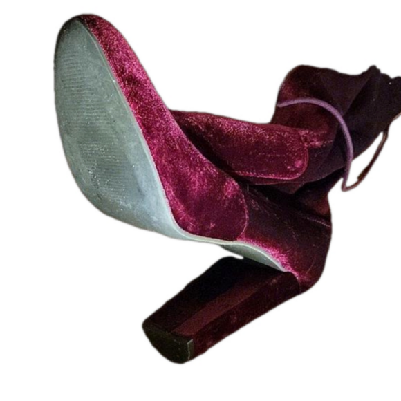 ☆☆ Host Pick☆Philipa Over the Knee Velour Boot - Picture 4 of 11
